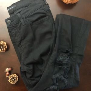 *FLYING MONKEY* Mid- Rise Destructed Black Jeans